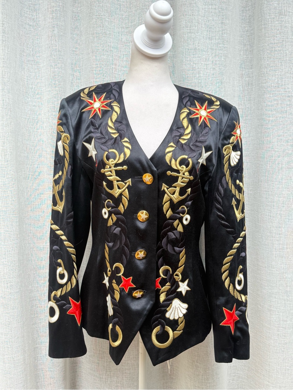 Escada by Margaretha Ley black stars roped blazer